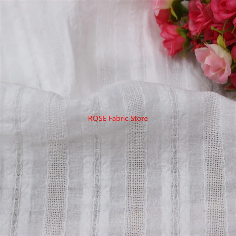 Sewing Eyelet Fabric - Tkanina bawełniana z haftem kwiatowym, bawełniana