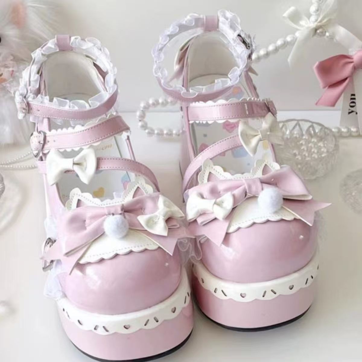 Sewing Nylon - Urocze dziewczęce buty Lolita z słodkimi