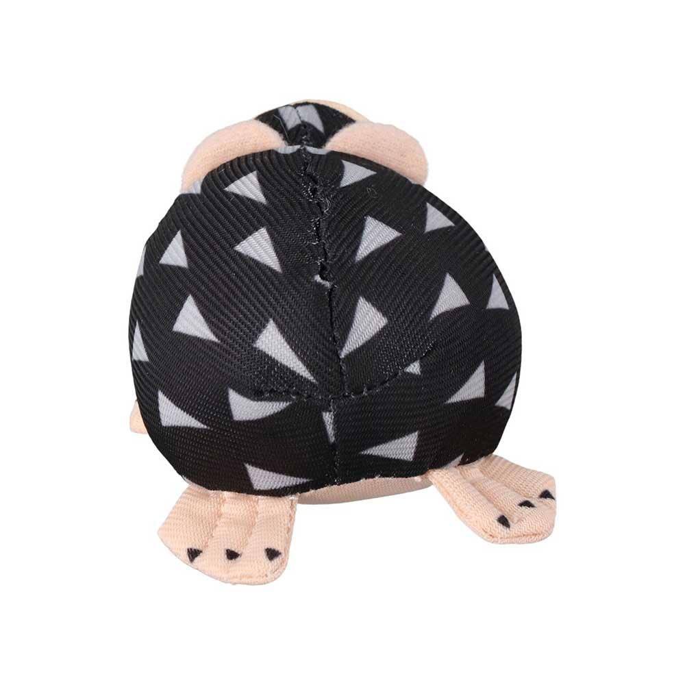Lekka patchworkowa poduszka na – Sewing Pin Cushion recenzja i cena
