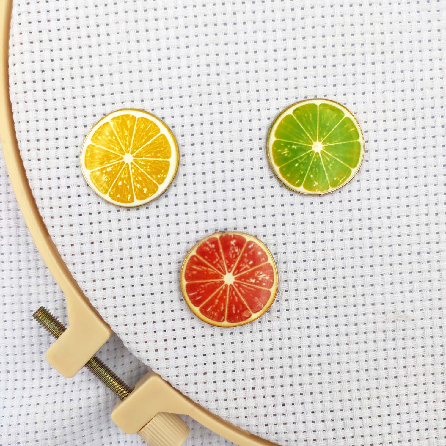 Magnetyczny przybornik na igły – Sewing Pin Cushion recenzja i cena