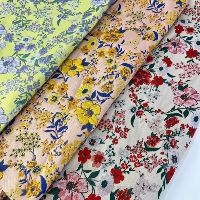 Czerwona Mała Kwiatowa Tkanina – Vintage Sewing Textile recenzja i cena