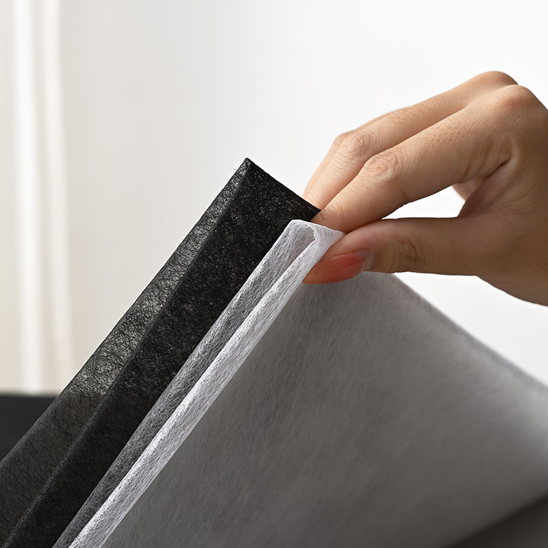 1x1M czarny biały dwustronny k – Interfacing Iron On recenzja i cena