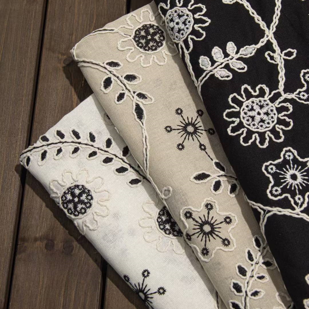 Vintage'owa, haftowana, trójwy – Vintage Sewing Textile recenzja i cena