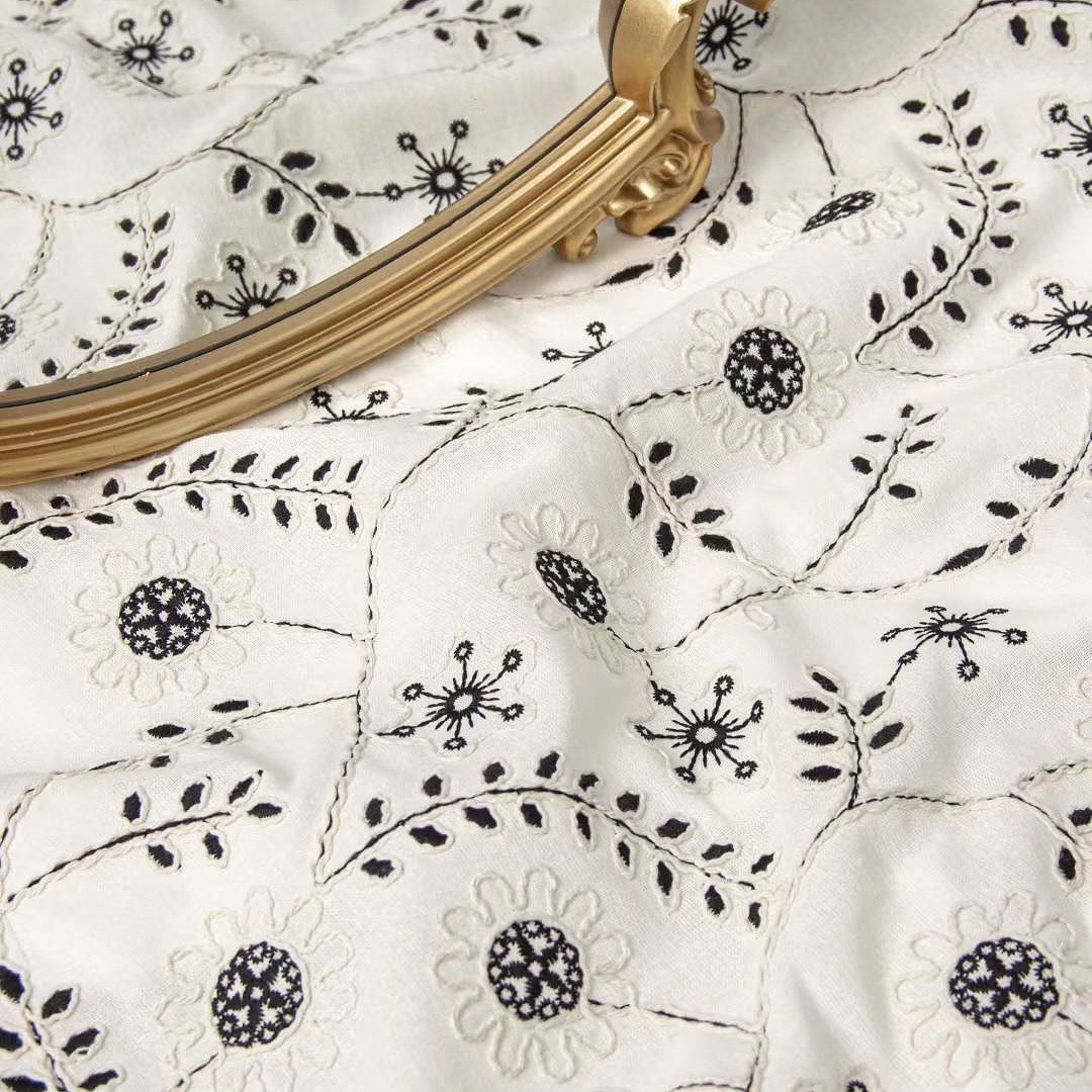 Vintage'owa, haftowana, trójwy – Vintage Sewing Textile recenzja i cena